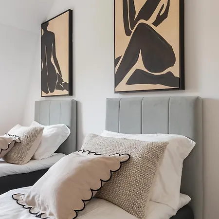 M16 - By Jwpm 아파트 소포트